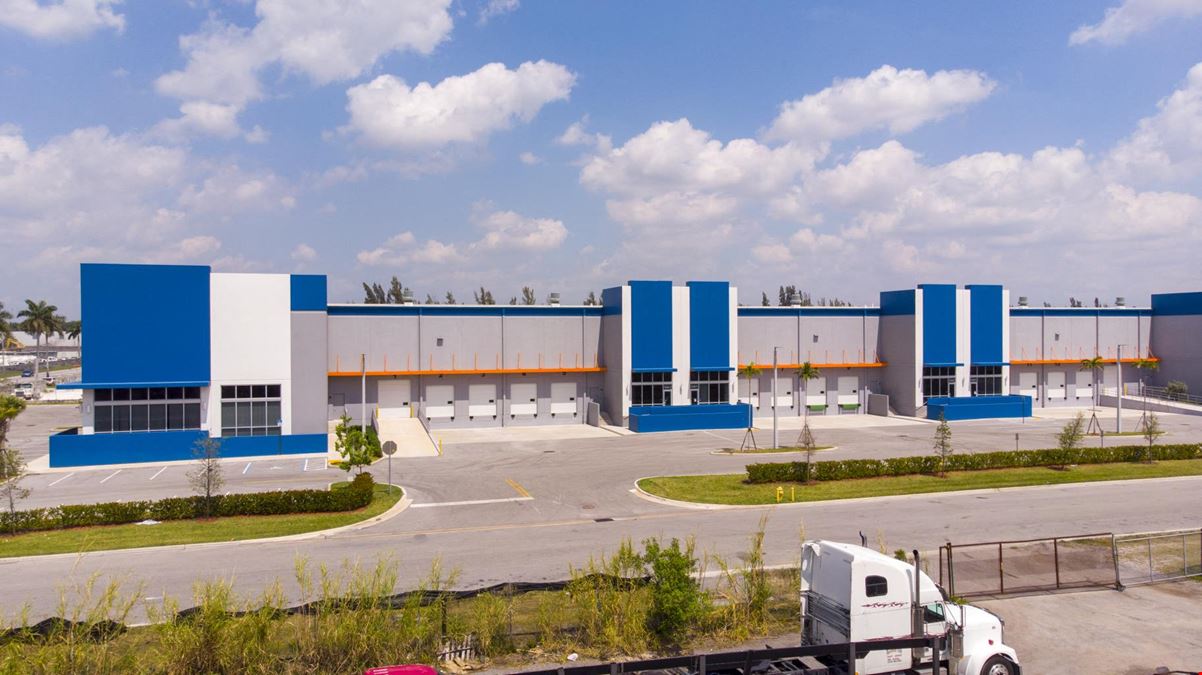Crosspointe Commerce Center