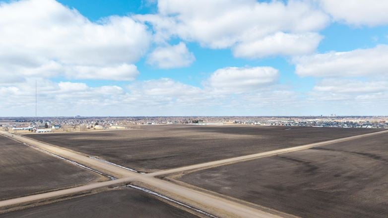 127 Acres Land