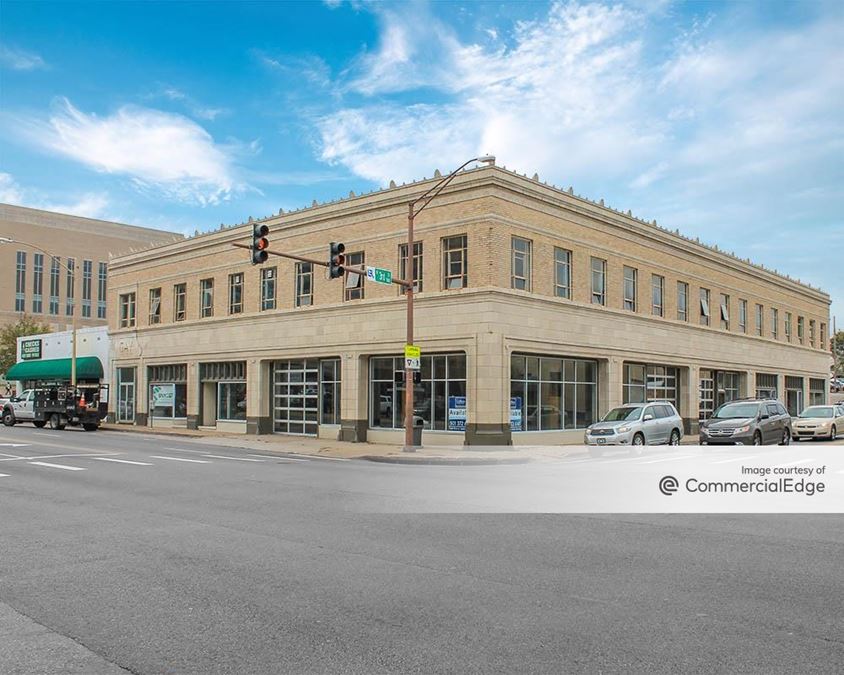 Broadway Place 300 South Broadway Street, Little Rock, AR Office