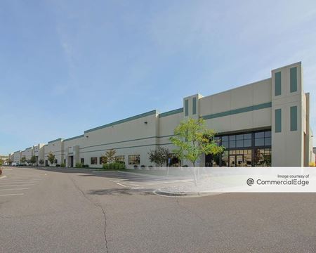 Commercial space for Rent at 305 Bridgepoint Drive in South St. Paul