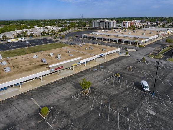 NEW CITY CENTER - 729 N. Moore Ave.