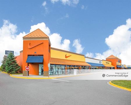 Photo of commercial space at 6415 Labeaux Avenue NE in Albertville