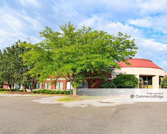 Bronze Pointe Office Park