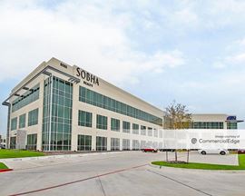 121 Commerce Center - AQUA