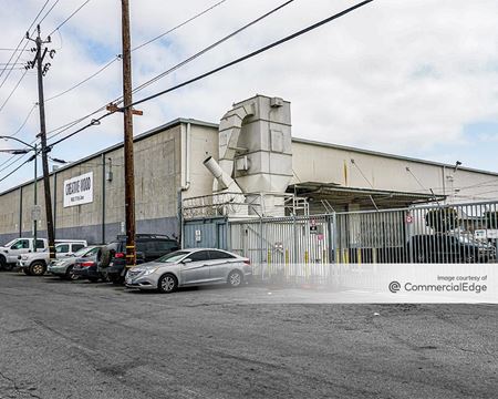 Photo of commercial space at 900 77th Avenue in Oakland