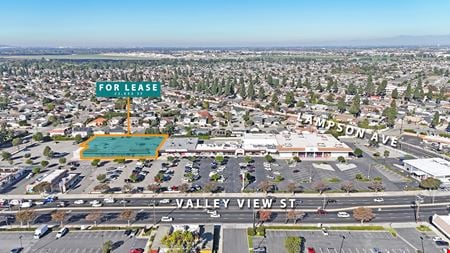 Retail space for Rent at 12491 Valley View St in Garden Grove