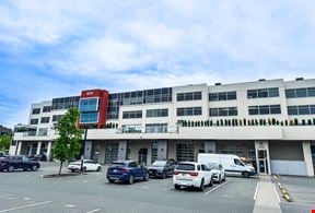 Hyland Square