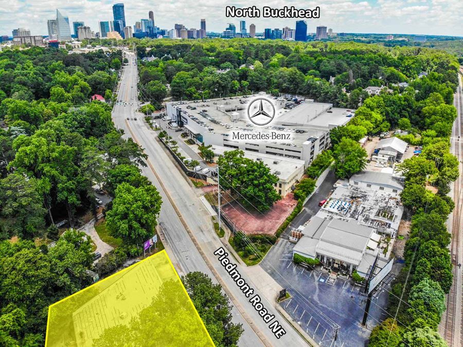 Intown Multi-Tenant Office Opportunity | South Buckhead | ± 13,230 SF | ± 0.91 - 1.46 Acres