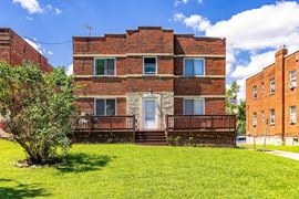 7119 Eastlawn Dr