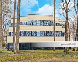 Hampton Roads Center South Campus - Oxford Plaza