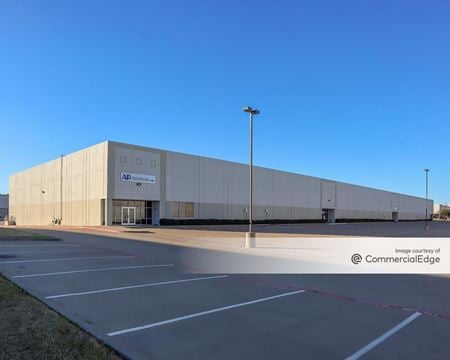 Industrial space for Rent at 800 Railhead Rd. in Fort Worth