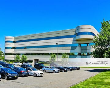 280 Corporate Center - 5 Becker Farm Road