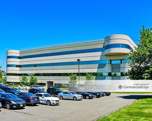 280 Corporate Center - 5 Becker Farm Road