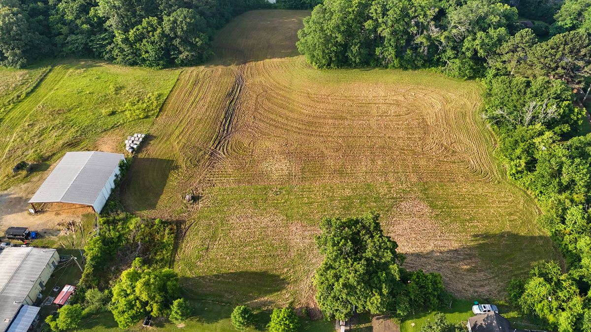 +/- 7.13 acres in Canton, Mississippi For Sale