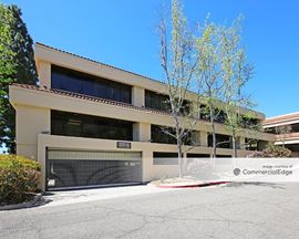 200 North Westlake Blvd