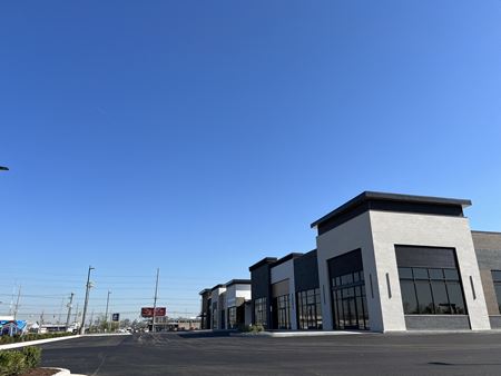 Retail space for Rent at 6432 - 6434 E. Florida St in Evansville