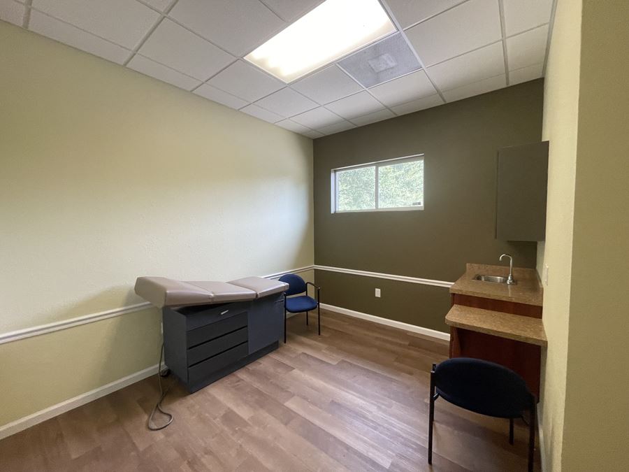 Medical Office For Lease in West Ocala