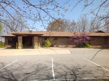 Office space for Rent at 510 W Jackson St in Mulberry