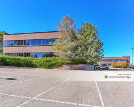 Centennial Airport Plaza