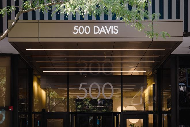 500 Davis Center
