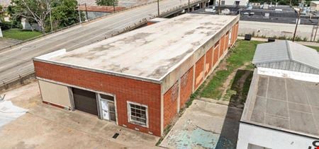 Photo of commercial space at 1702 Franklin Ave in Waco