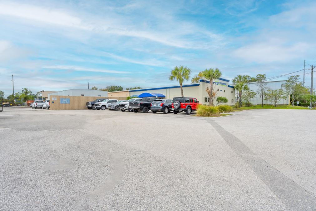 6380 Philips Highway - Office Building Lease Space Available Min 4,000 SF +/-  Max 8,000 SF +/-
