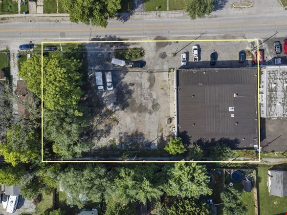 ±10,000 SF Multi-Tenant Industrial Investment Sale | 11.49% Cap Rate