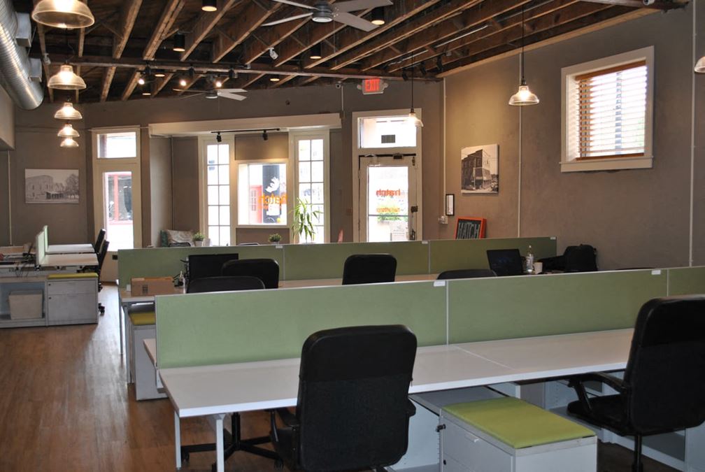 Hatch Coworking / Shared Offices