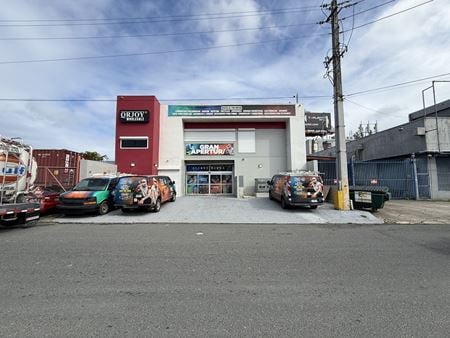 Retail space for Sale at 168-198 C. Monterrey, Ave Kennedy in San Juan