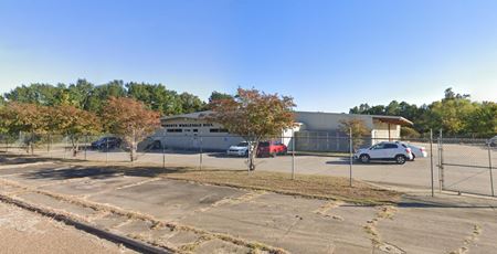 Industrial space for Rent at 1765 Claiborne Avenue in Shreveport