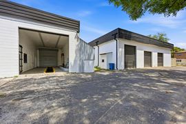 2290 NE 1st Blvd