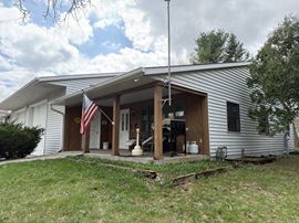 Fully leased investment: 1210 Arndt St.