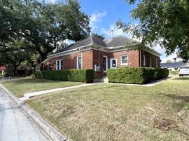 717 East 1st Street