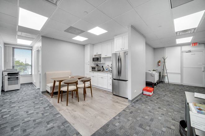 1S443 Summit Ave, Suite 304A, Oakbrook Terrace, IL 60181