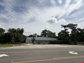 1922 W MAIN ST BAYTOWN TX- 6,250sf Flex Bldg, 0.88 Acre