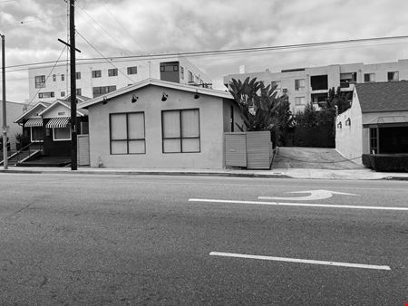 Photo of commercial space at 6009 Melrose Ave in Los Angeles