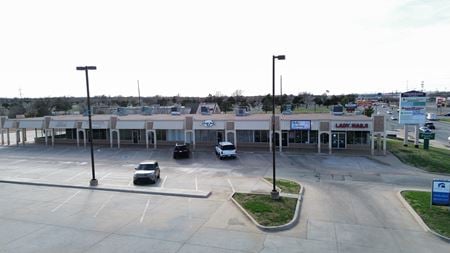 Photo of commercial space at 4330 SE 29th Street in Del City