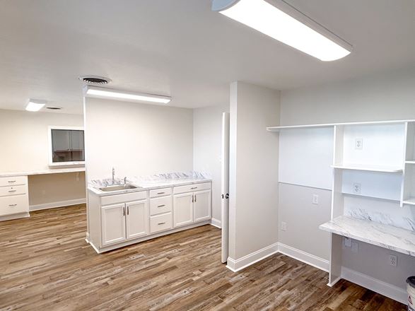 Renovated Office Suite along S Burnside Ave