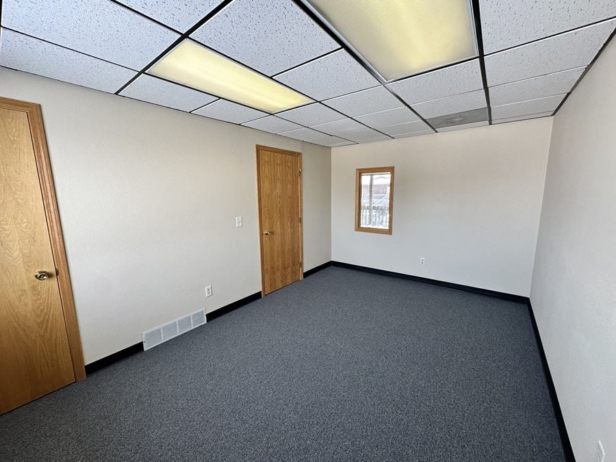 848 Main St