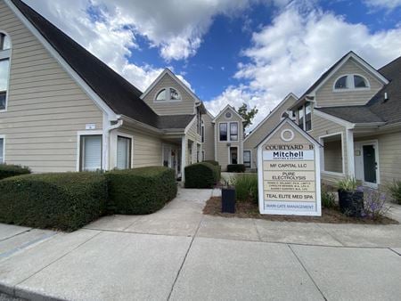 Photo of commercial space at 1041 Johnnie Dodds Blvd in Mount Pleasant