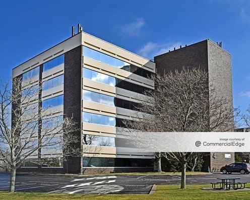 Airport Office Park - Building 4