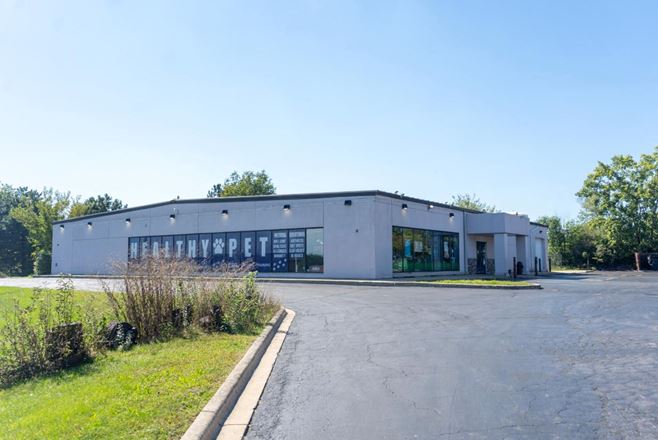 Commercial Building for Sale