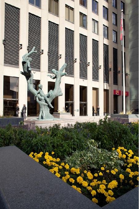 1000     Space Photo Gallery 10