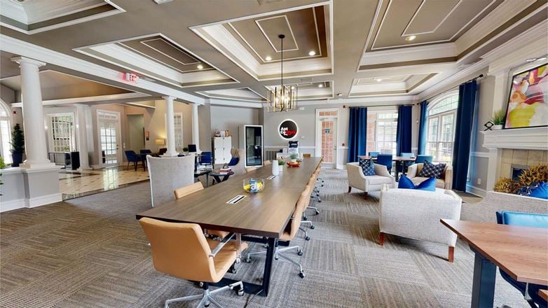 Apt CoWork - at Retreat Peachtree City