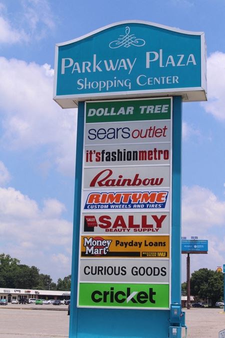 Parkway Plaza Shopping Center