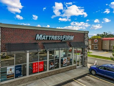 Retail space for Rent at 1570 N. Telegraph Road in Monroe