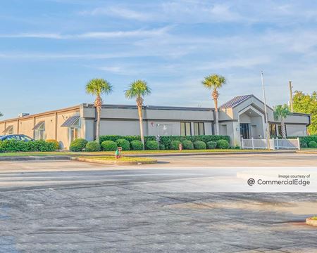 Photo of commercial space at 2505 15th Street West in Panama City