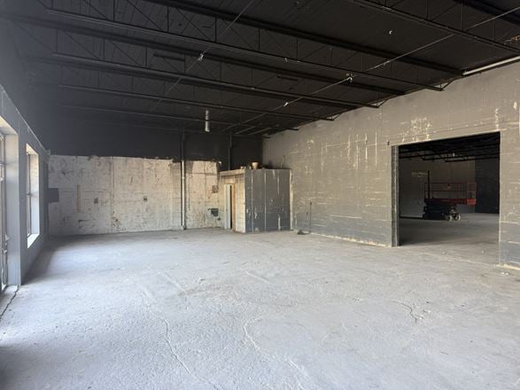 Madison Heights - Freestanding Industrial/Retail Building