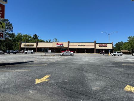 Retail space for Rent at 810 Madison Highway in Valdosta
