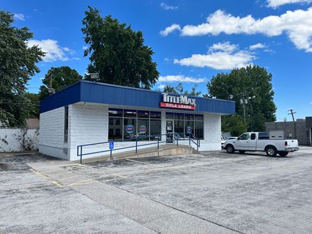 Photo of commercial space at 1164 South Glenstone Avenue in Springfield